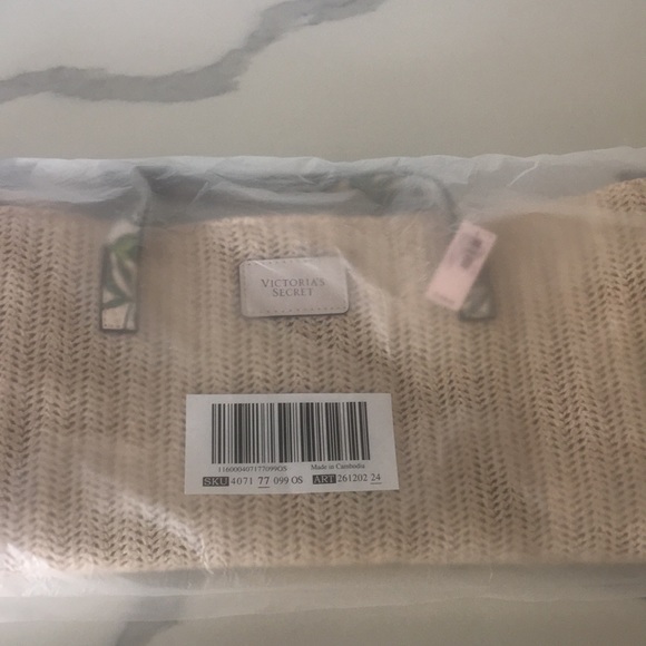 VICTORIA'S SECRET Woven Summer Tote Bag NWT - Picture 3 of 11